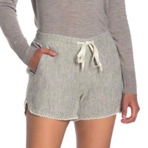 Nordstrom Caslon Black & Ivory Striped Linen Blend Shorts With Pockets